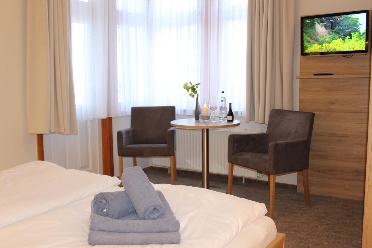 Ferien- Und Wellnesshotel Waldfrieden 希茨阿克 外观 照片